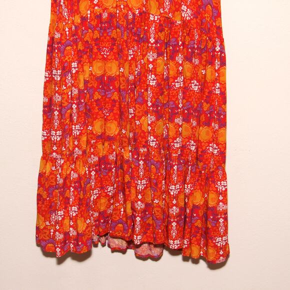 Abel the Label Floral Peasant Tiered Dress Size Small Front slit. - Picture 4 of 10